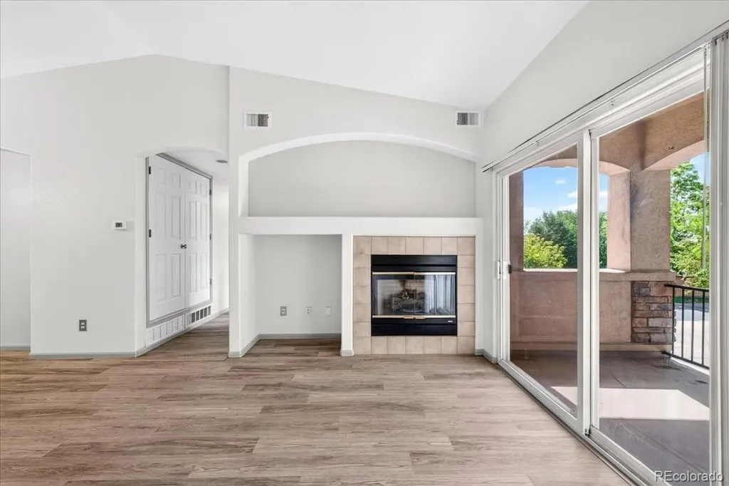1703 Whitehall Drive Longmont CO 80504