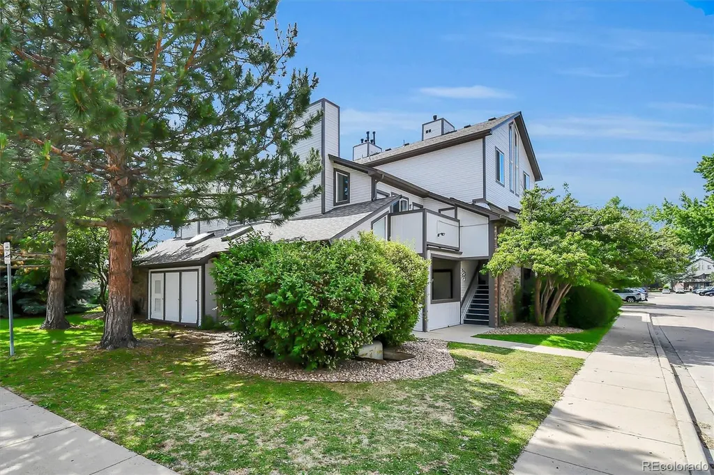 5071 Garrison Street Wheat Ridge CO 80033