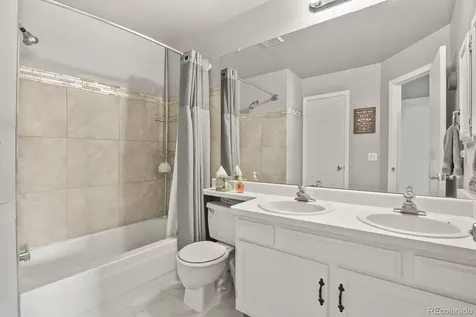 1691 S Idalia Circle Aurora CO 80017