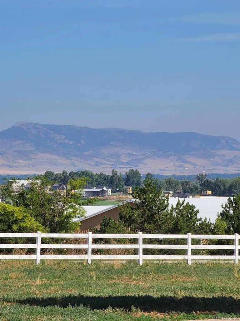 5106 Lebsack Lane Loveland CO 80537