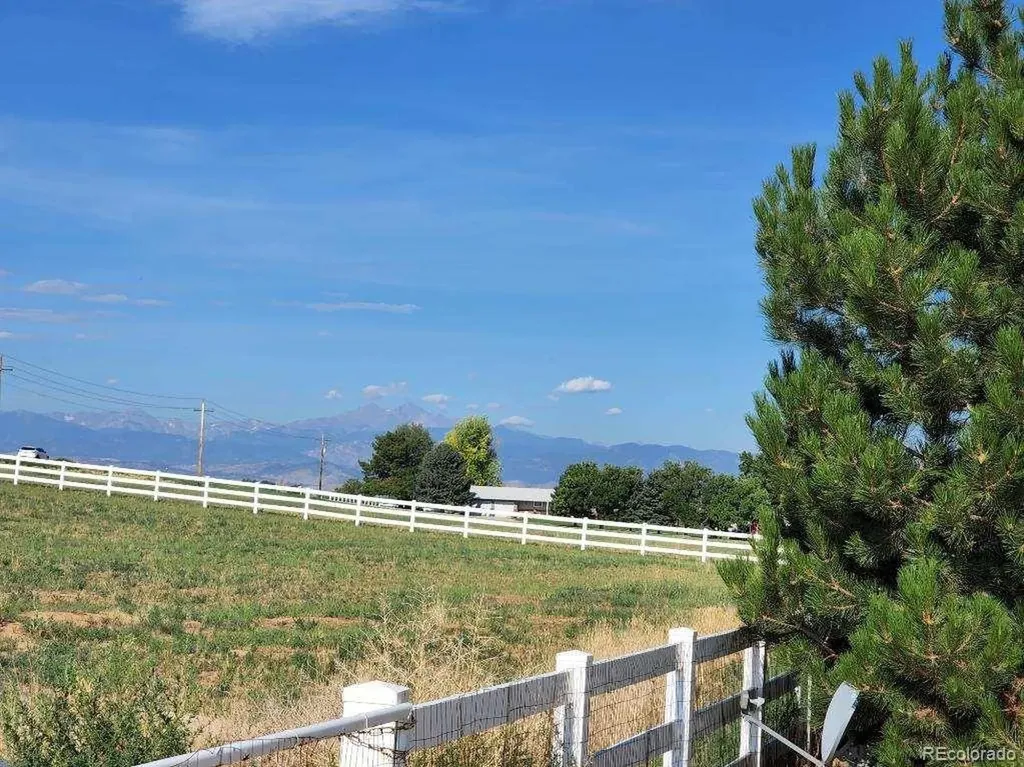 5106 Lebsack Lane Loveland CO 80537