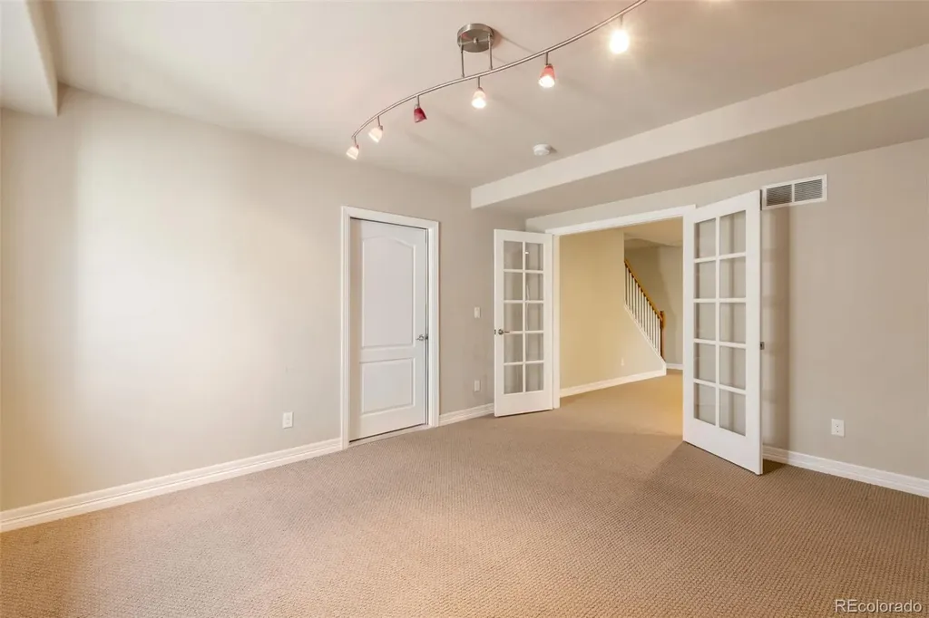 6570 S Ames Court Littleton CO 80123