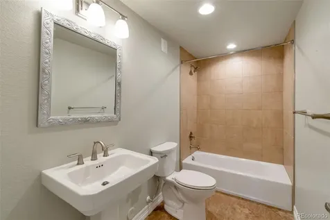 6570 S Ames Court Littleton CO 80123