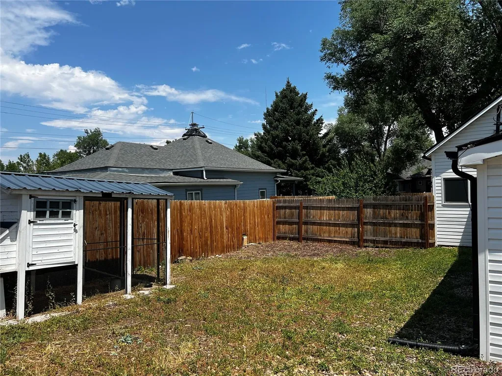 675 Knox Court Denver CO 80204