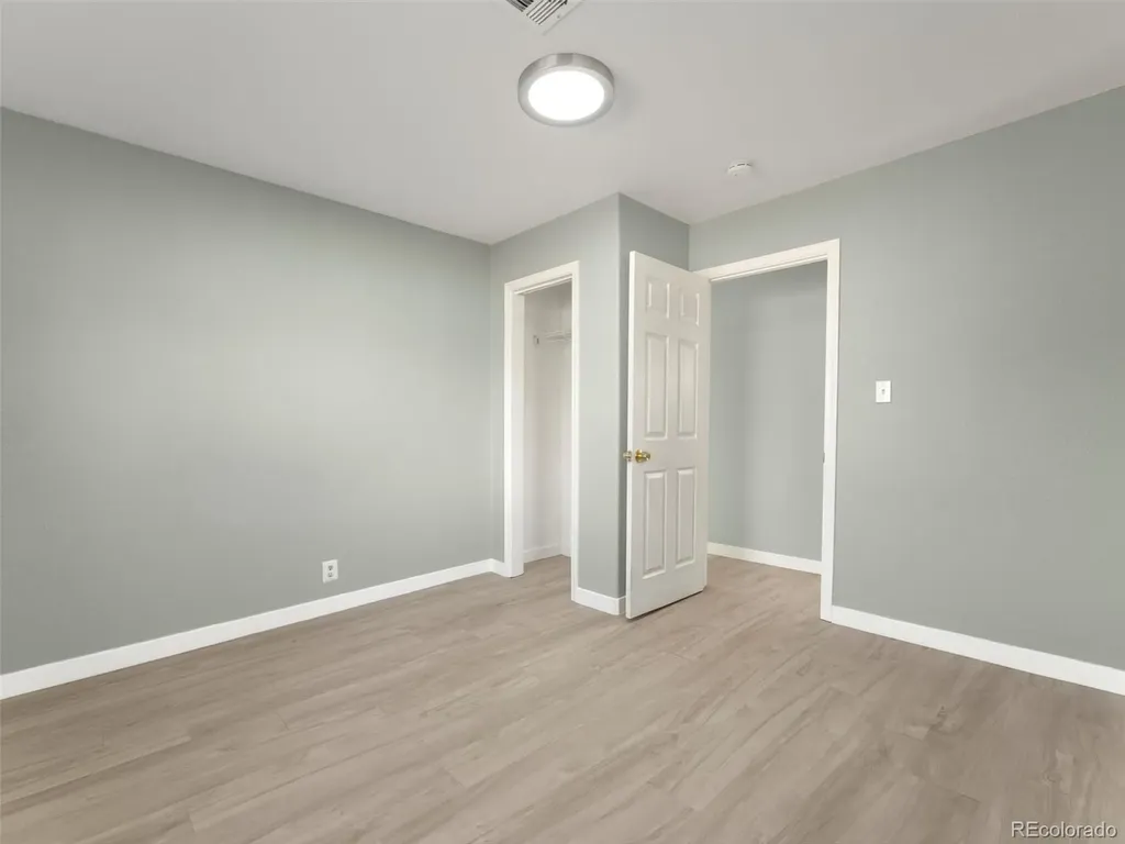 675 Knox Court Denver CO 80204