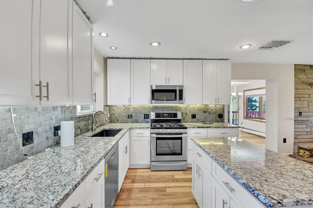 6785 S Pitkin Street Foxfield CO 80016