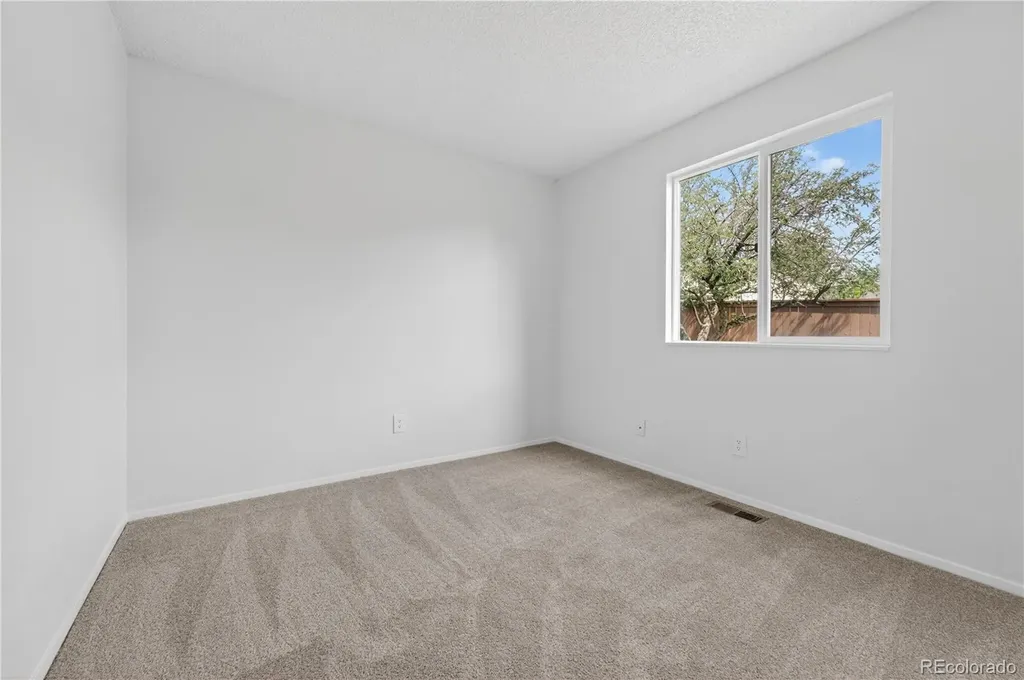 9621 Orangewood Drive Denver CO 80260