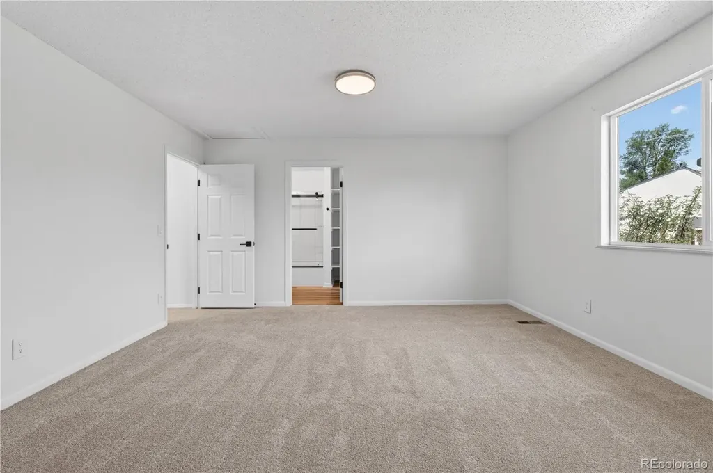 9621 Orangewood Drive Denver CO 80260