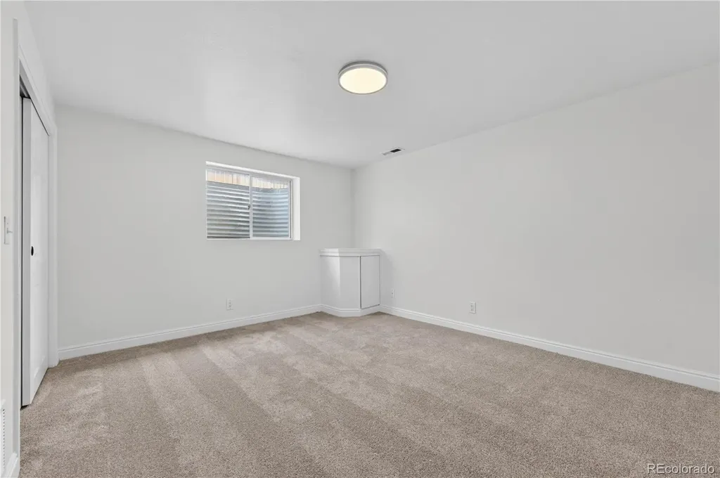 9621 Orangewood Drive Denver CO 80260