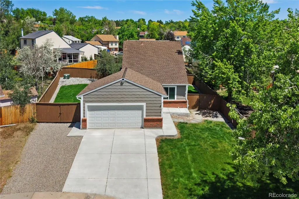 9621 Orangewood Drive Denver CO 80260