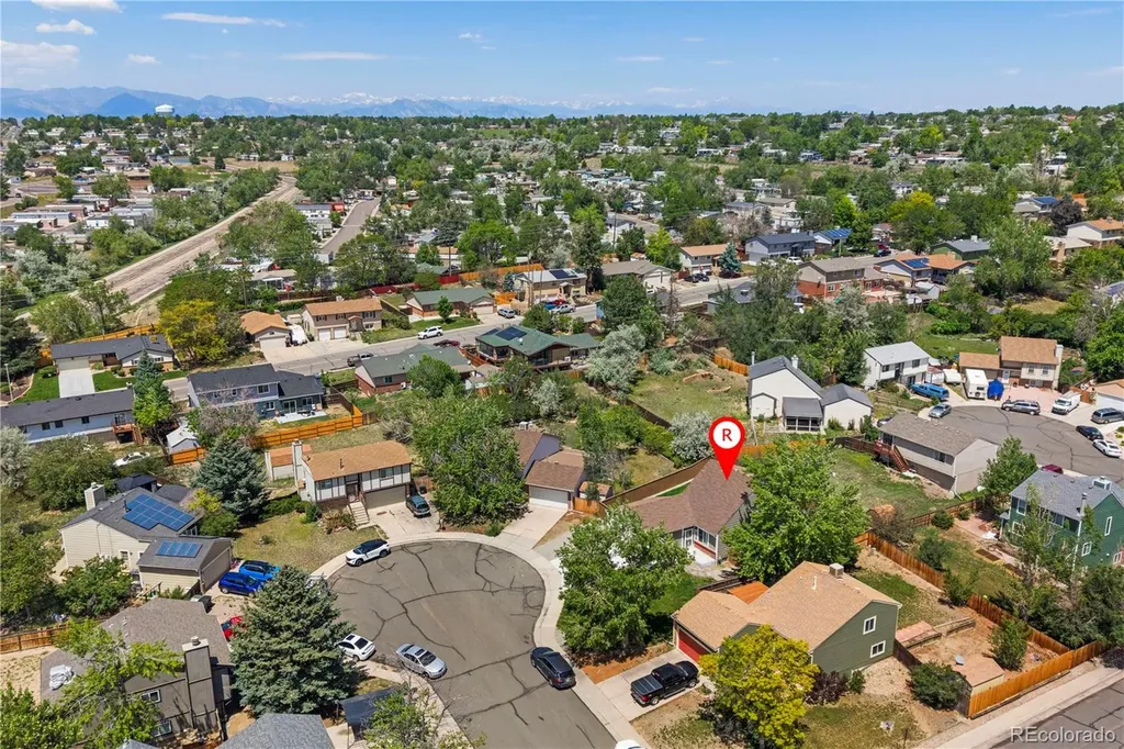 9621 Orangewood Drive Denver CO 80260