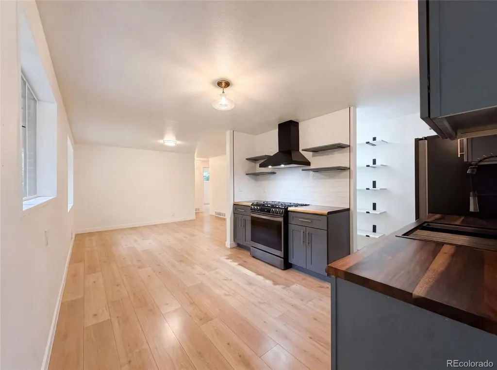 1950 Edgewood Drive Boulder CO 80304