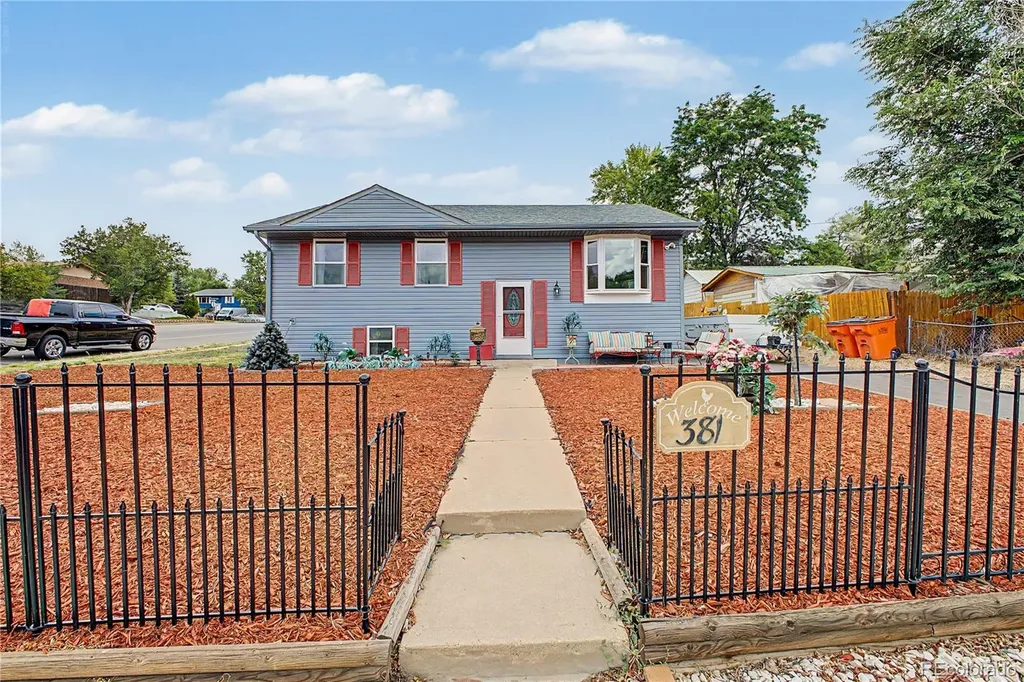 381 El Paso Court Denver CO 80221