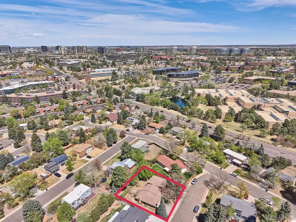 6294 S Oneida Way Centennial CO 80111