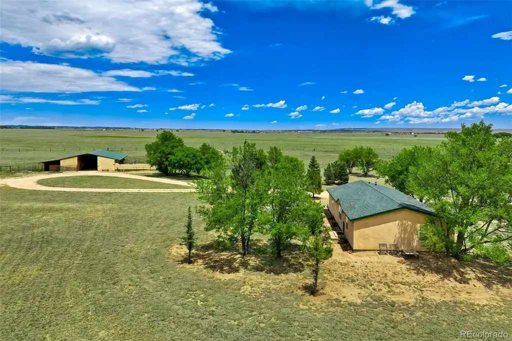 22120 Mcdaniels Road Calhan CO 80808