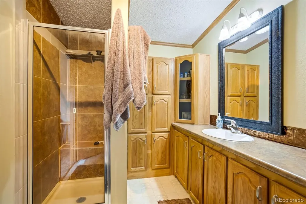 22120 Mcdaniels Road Calhan CO 80808