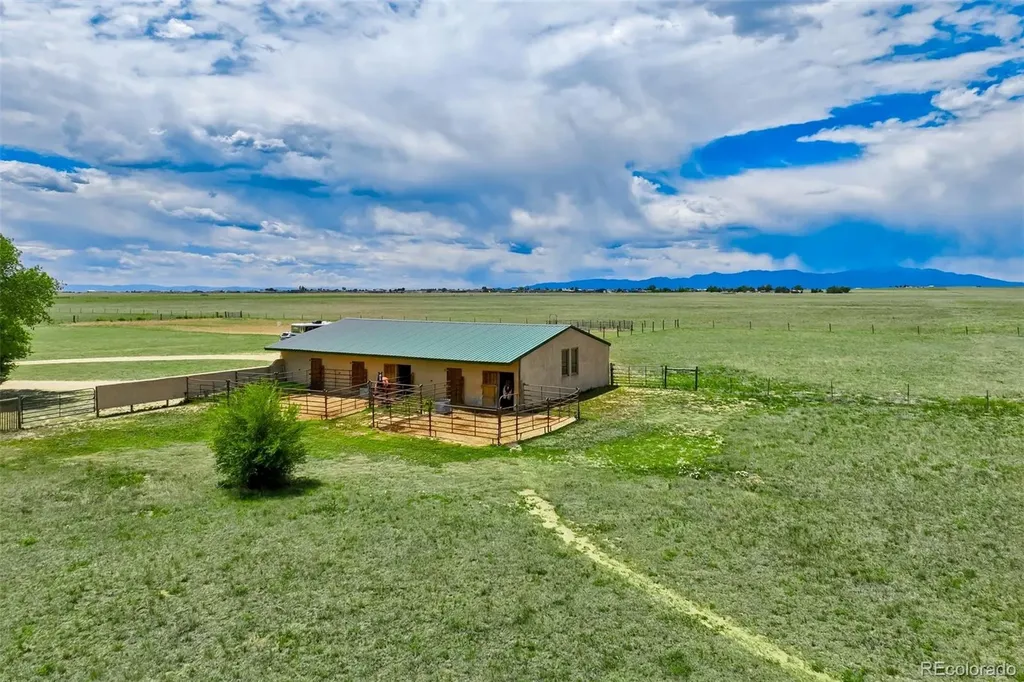 22120 Mcdaniels Road Calhan CO 80808
