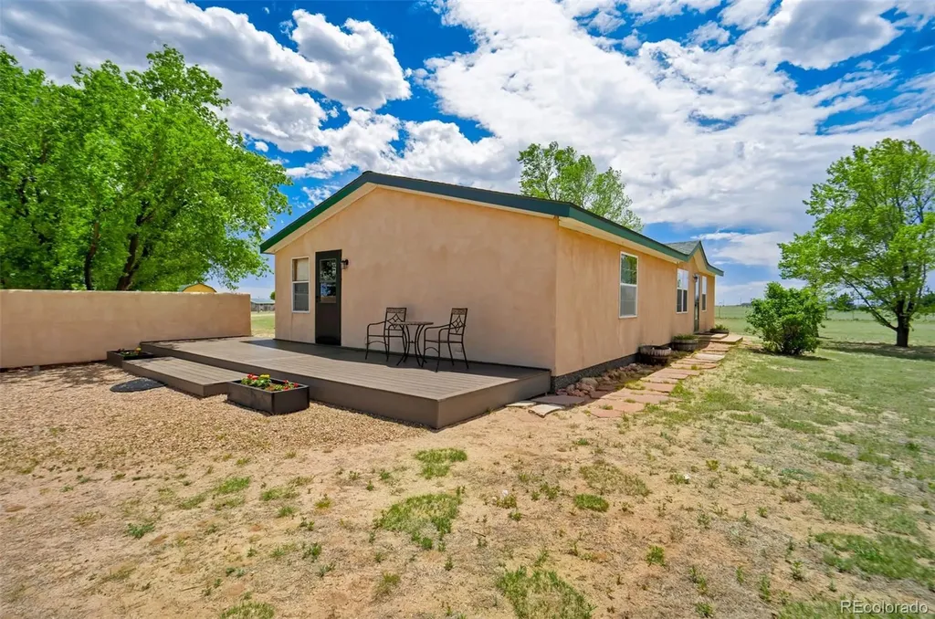22120 Mcdaniels Road Calhan CO 80808