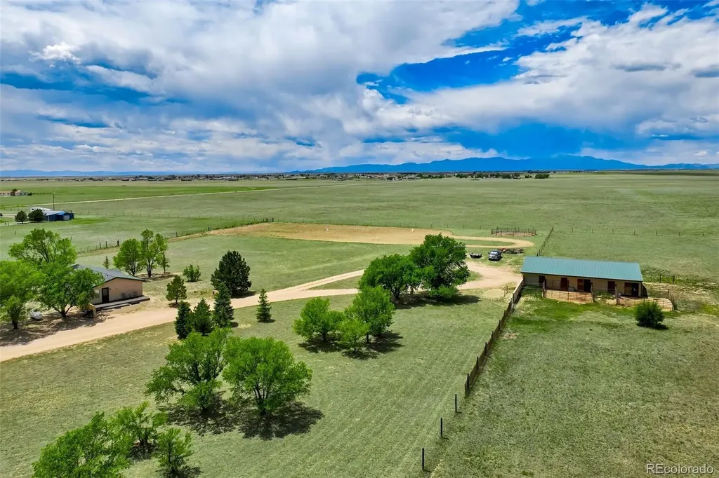 22120 Mcdaniels Road Calhan CO 80808