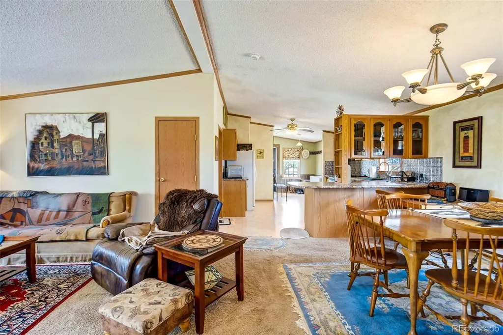 22120 Mcdaniels Road Calhan CO 80808