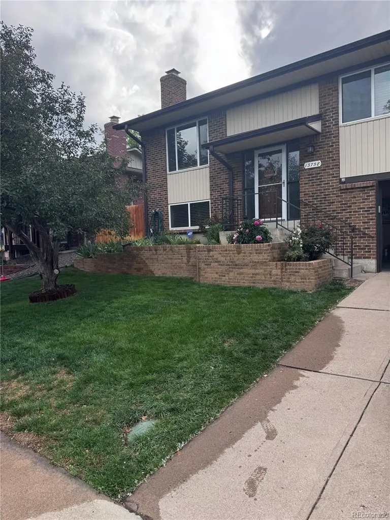13758 W Asbury Circle Lakewood CO 80228