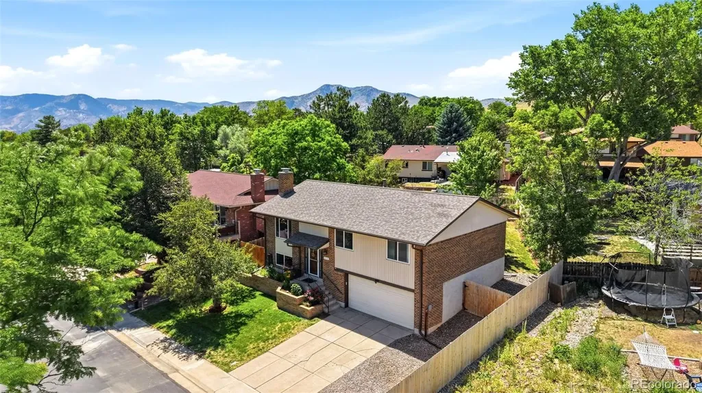 13758 W Asbury Circle Lakewood CO 80228