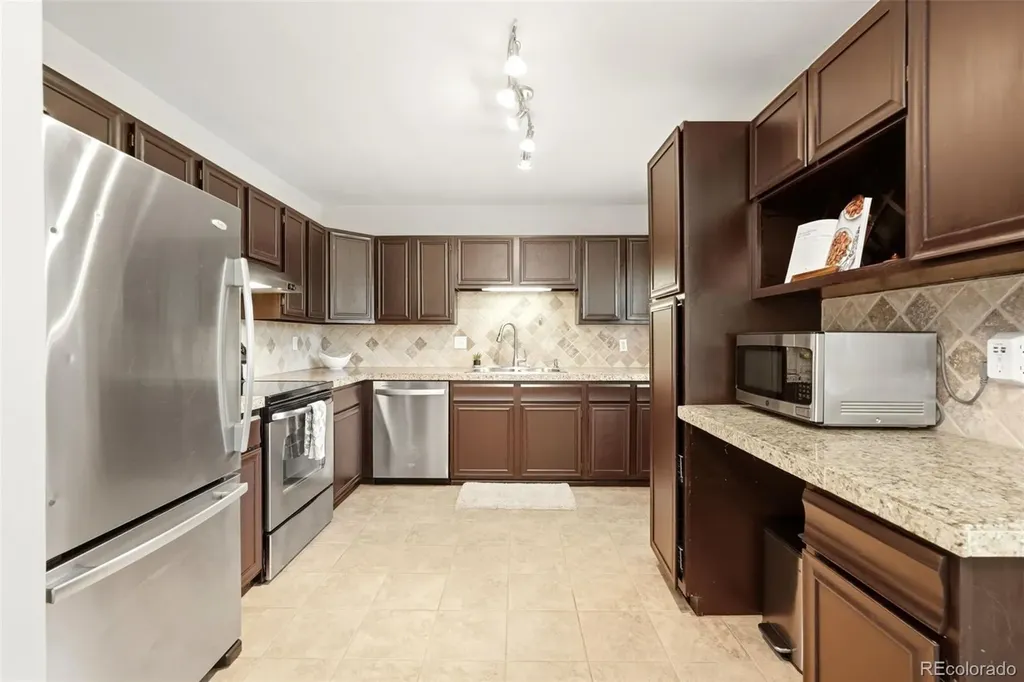13758 W Asbury Circle Lakewood CO 80228