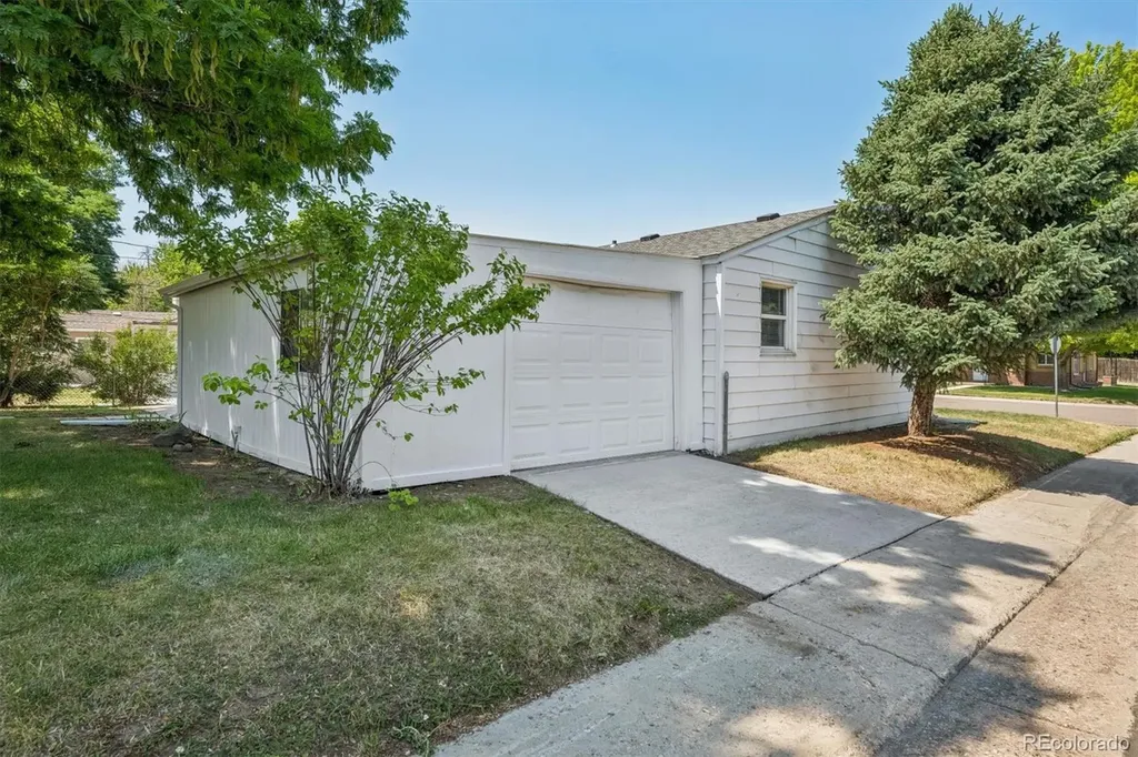 3000 S Corona Street Englewood CO 80113