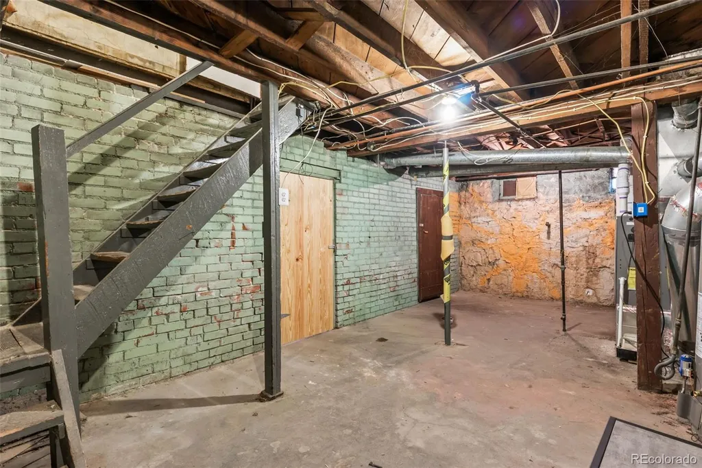928 N Corona Colorado Springs CO 80903