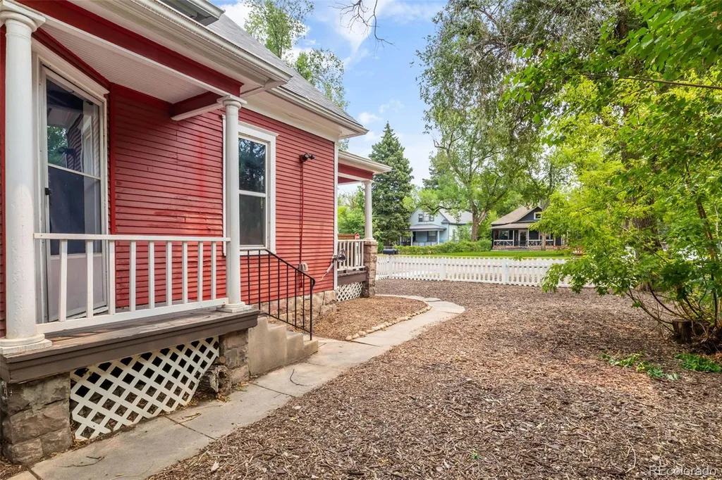 928 N Corona Colorado Springs CO 80903