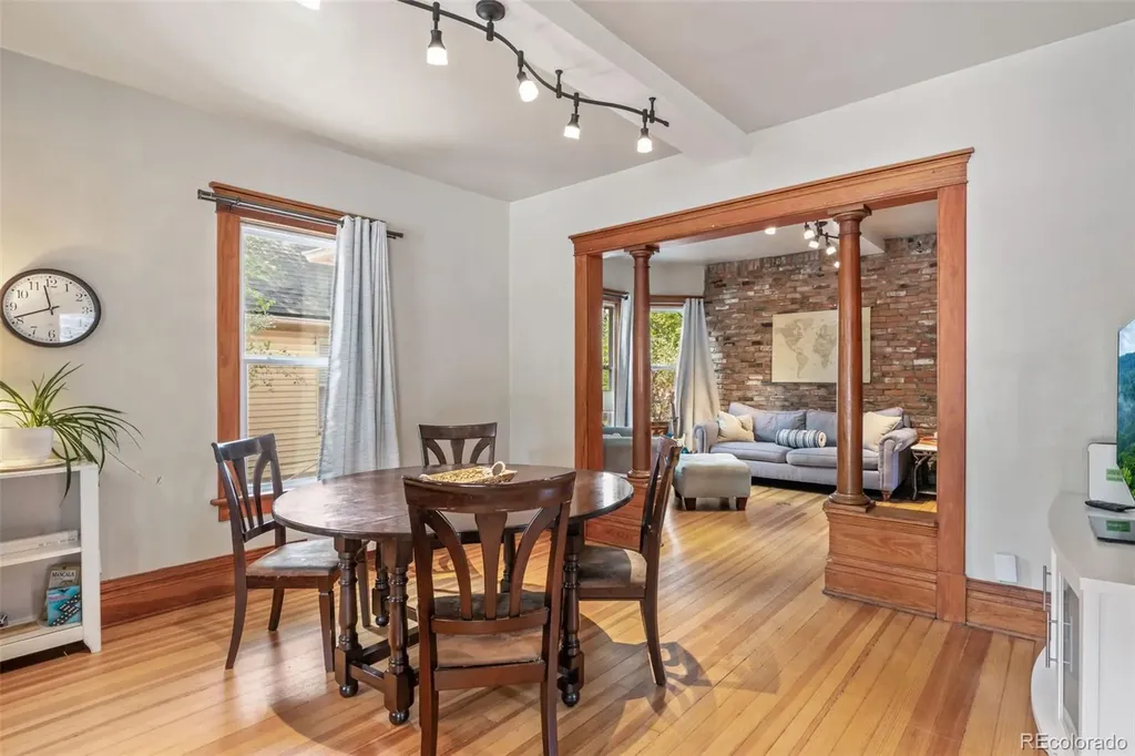 928 N Corona Colorado Springs CO 80903