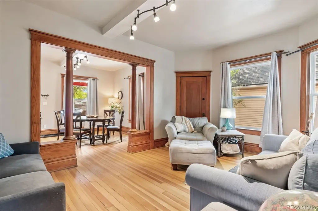 928 N Corona Colorado Springs CO 80903