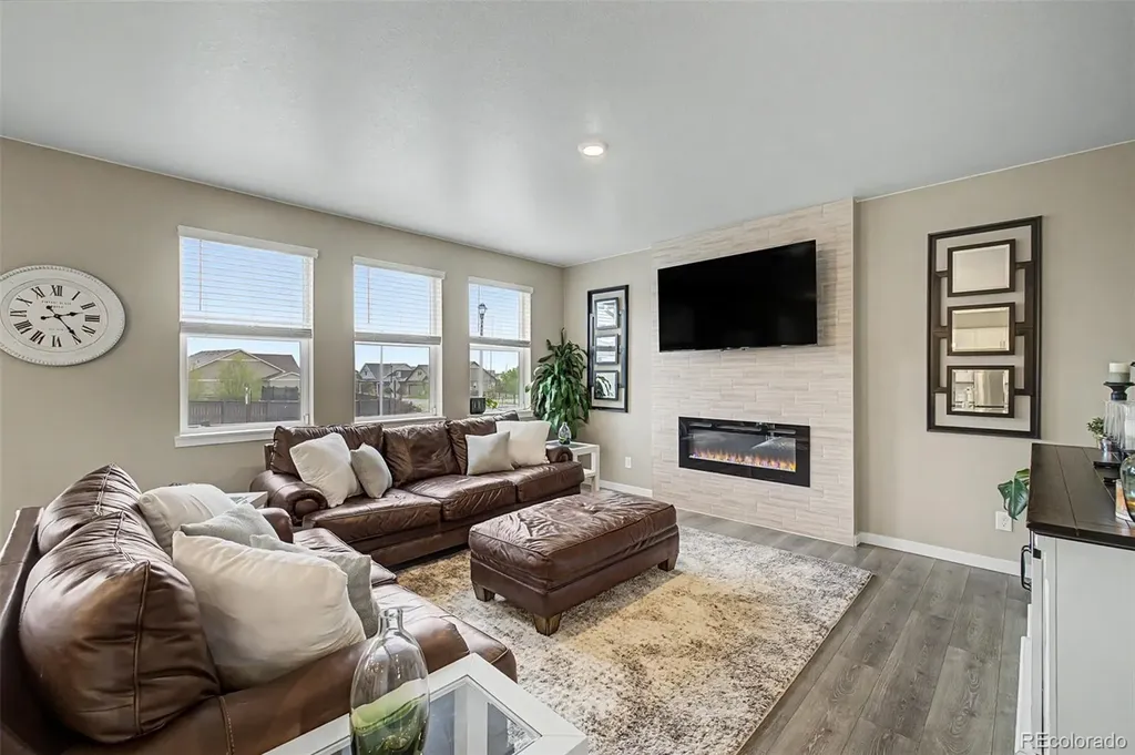 15704 Roslyn Street Thornton CO 80602
