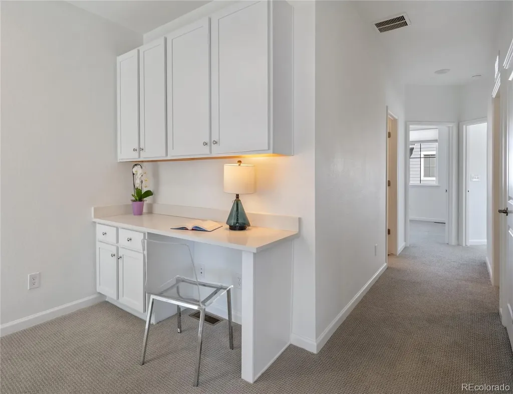 1828 S Poplar Court Denver CO 80224