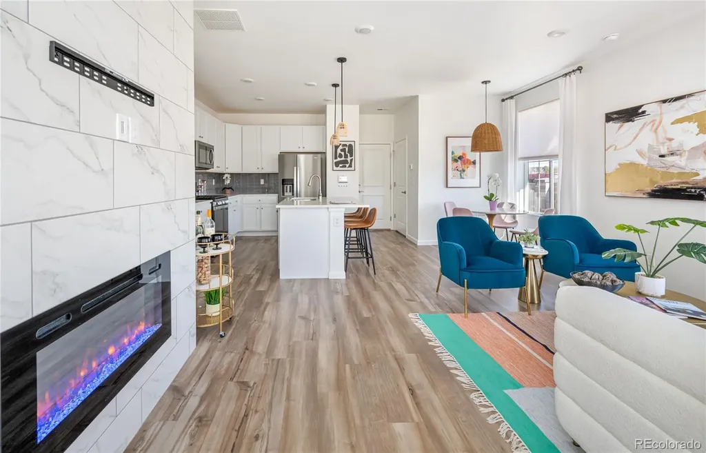 1828 S Poplar Court Denver CO 80224