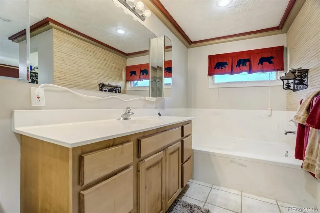 27875 County Farm Road Pueblo CO 81006