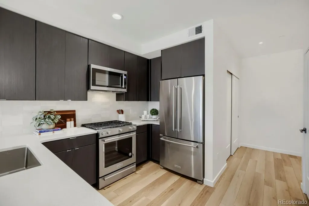 7357 W Grandview Avenue Arvada CO 80002