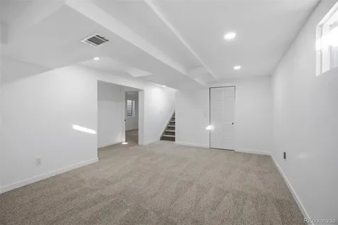 6172 W 68th Avenue Arvada CO 80003