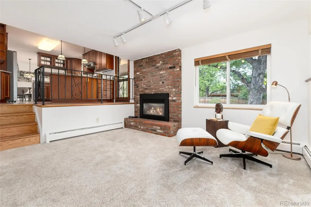 6929 S Bemis Street Littleton CO 80120