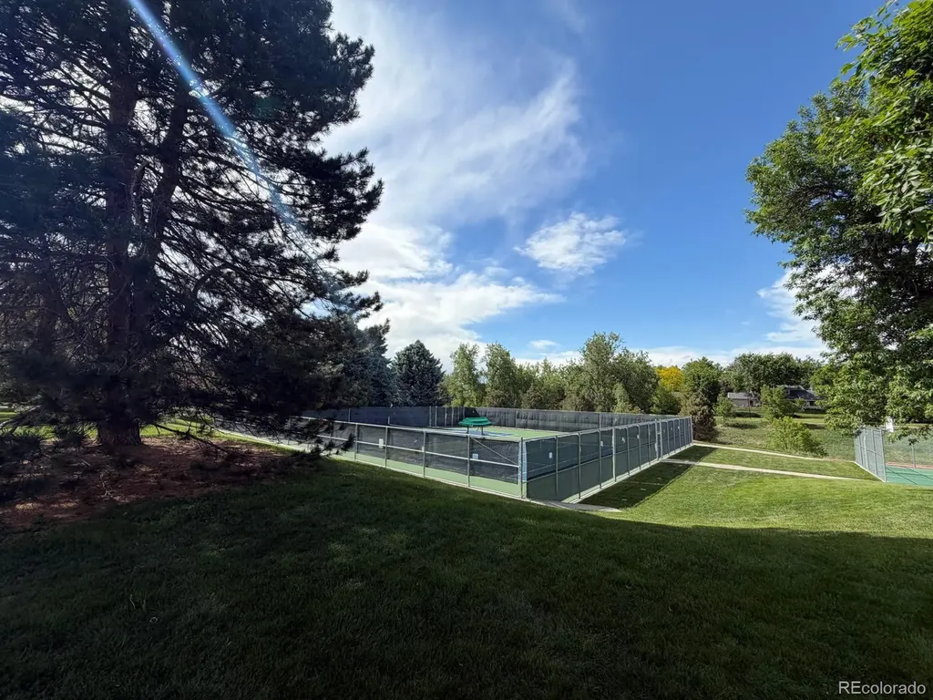 6929 S Bemis Street Littleton CO 80120