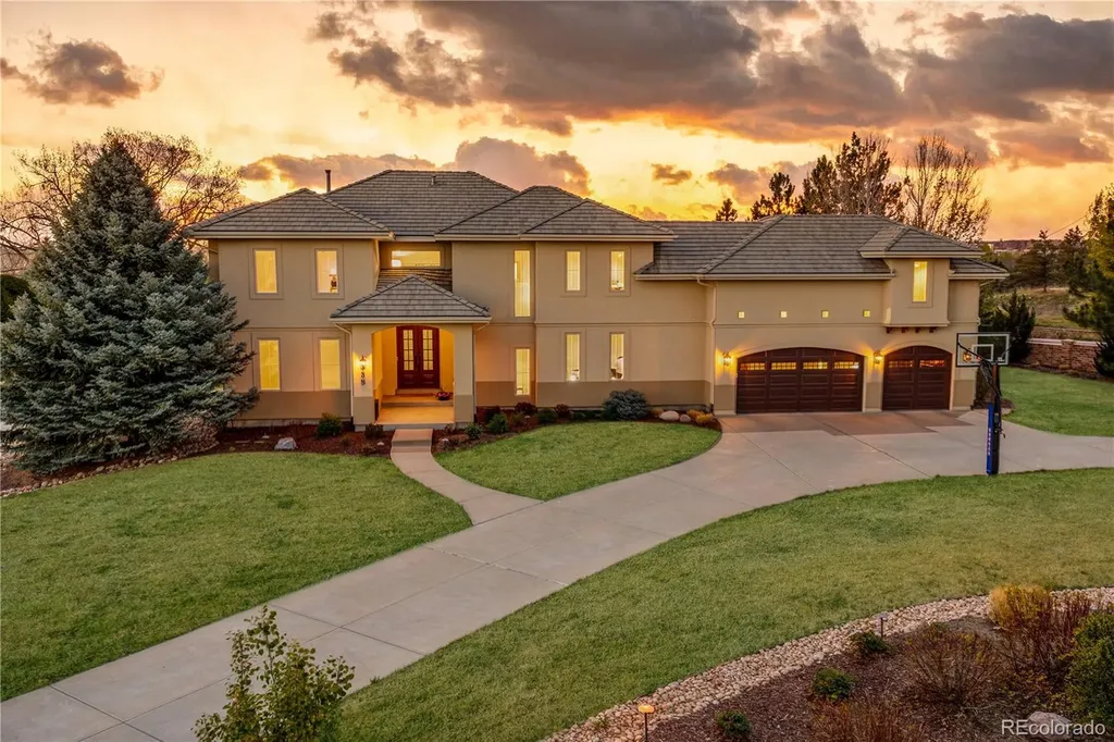 4358 W Hinsdale Avenue Littleton CO 80128