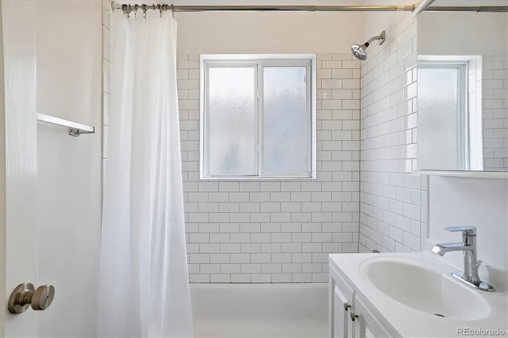 2985 Eudora Street Denver CO 80207