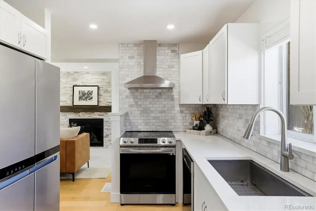 2985 Eudora Street Denver CO 80207