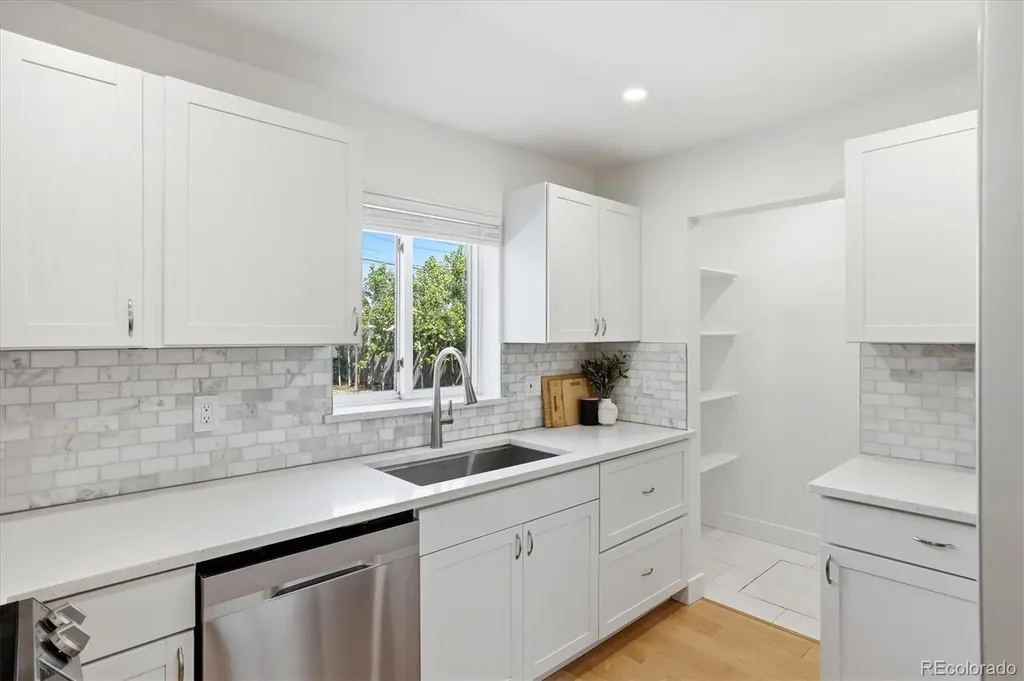 2985 Eudora Street Denver CO 80207