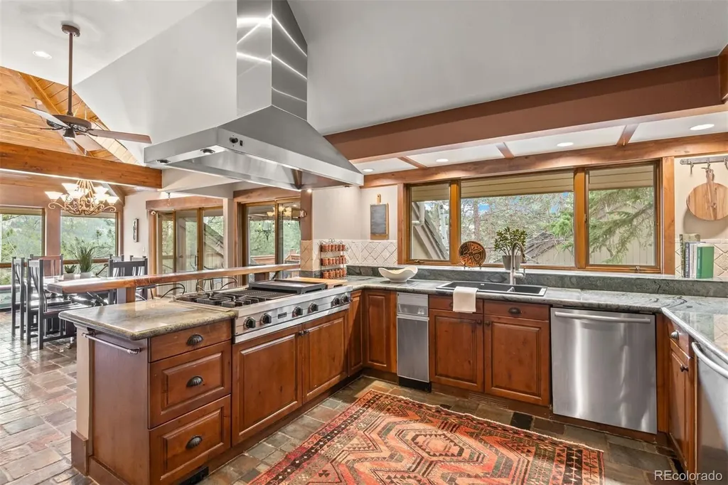 33208 Alta Vista Drive Evergreen CO 80439
