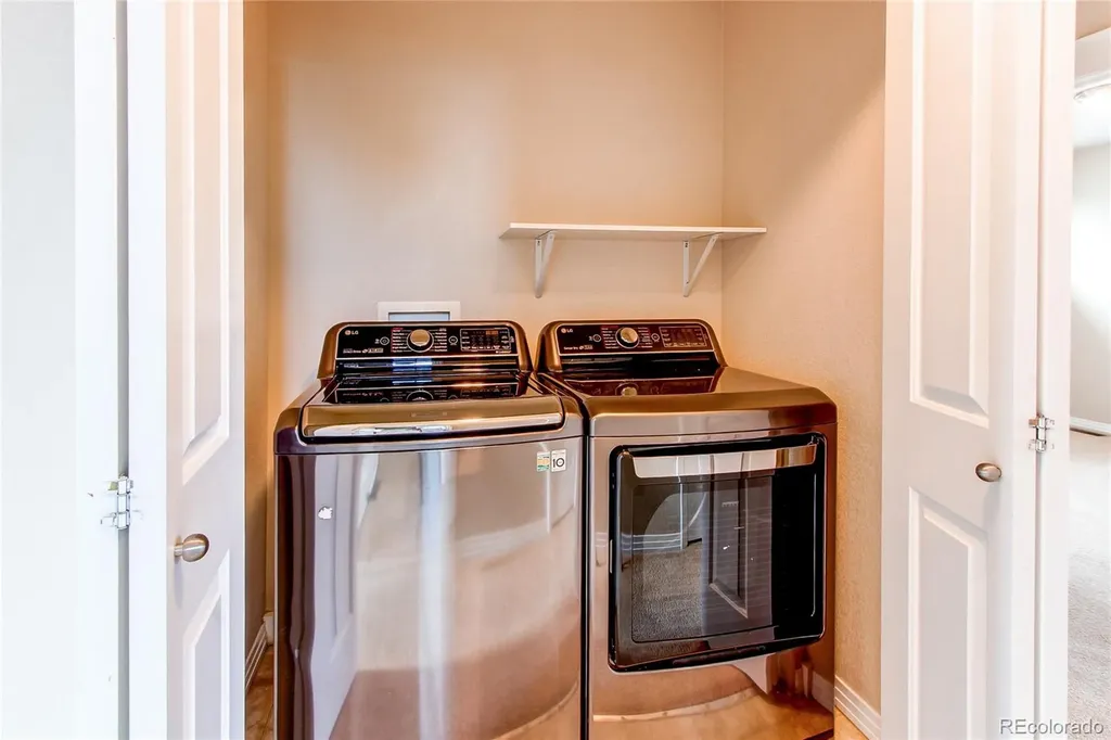 3561 Yosemite Street Denver CO 80238