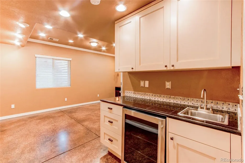 3561 Yosemite Street Denver CO 80238