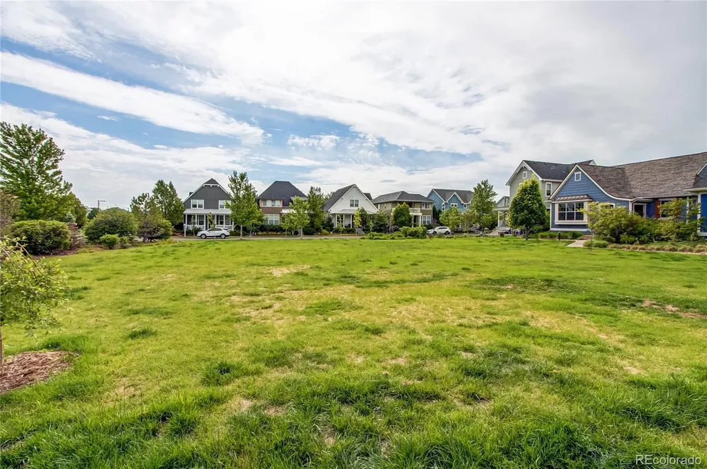 3561 Yosemite Street Denver CO 80238