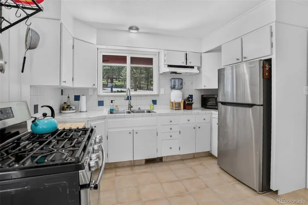 5454 S Hatch Drive Evergreen CO 80439