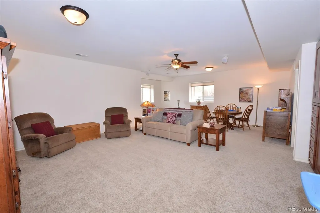 2917 Sovereign View Colorado Springs CO 80920